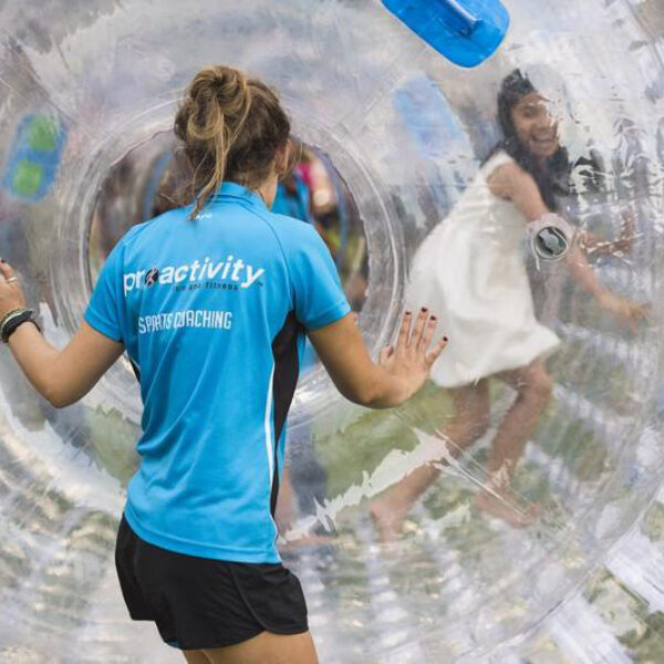 giant-zorb-chamber-coach-proactivity-crop