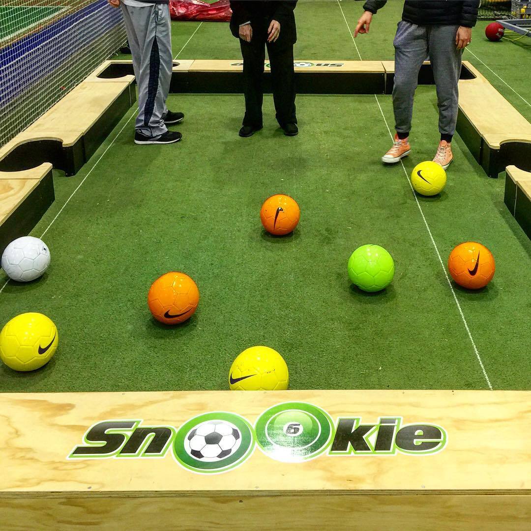 snookie-soccer-pool-indoors-proactivity