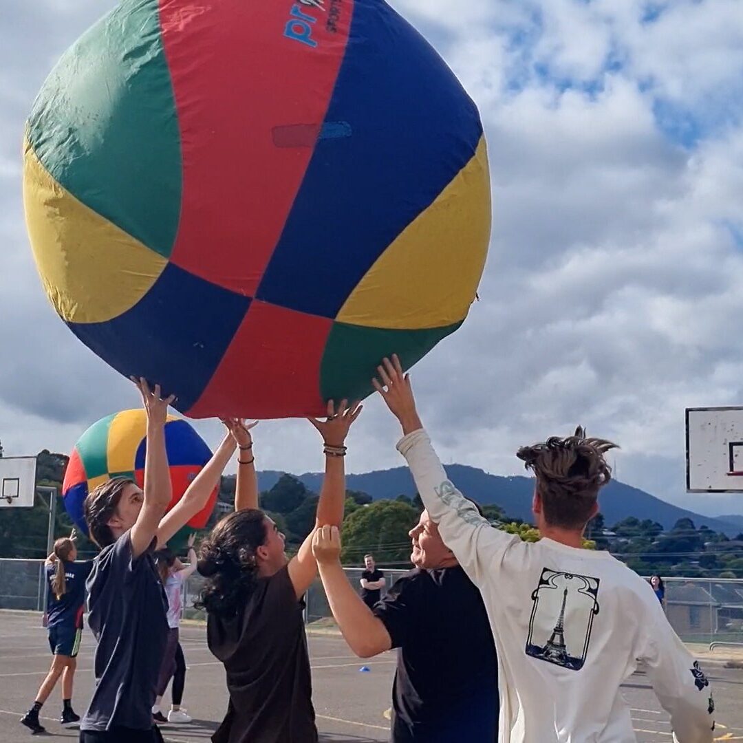 Earth-balls-Team-building-year-12s