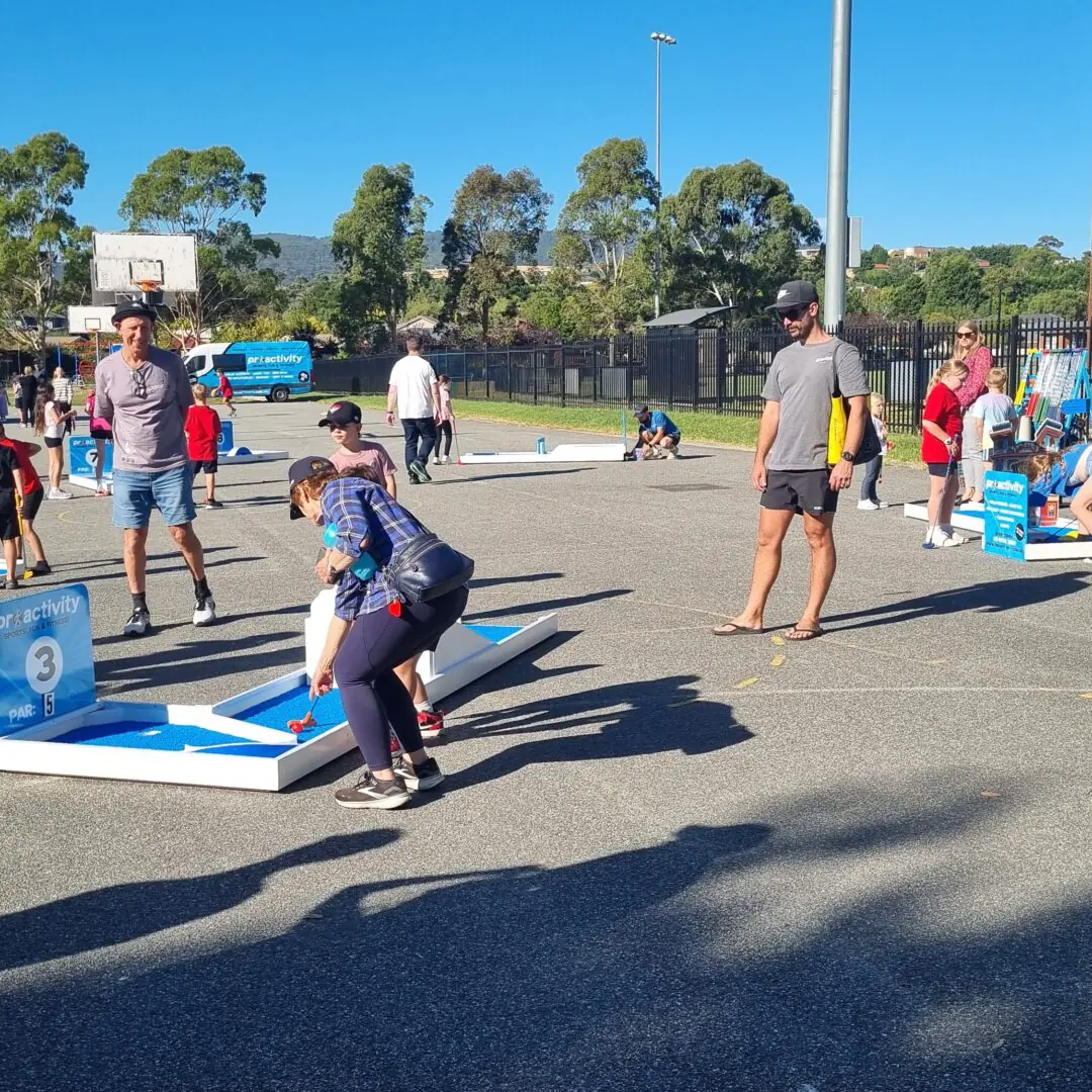 Mini Golf Lysterfield Primary 4